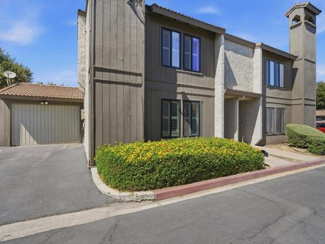 Condo for sale in Hanford, California