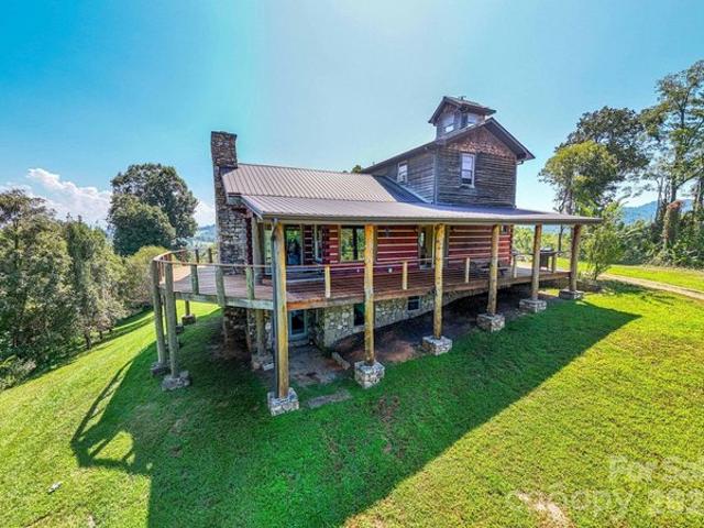 House for sale in Marshall, North Carolina