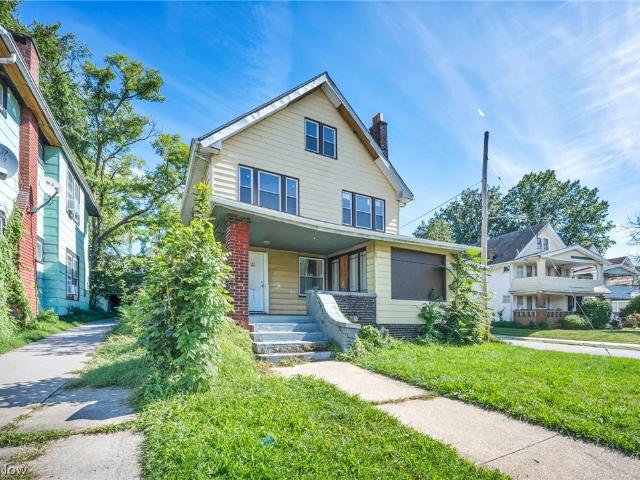House for sale in Forest Hills, Cleveland