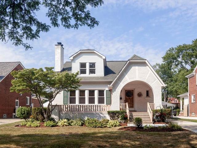 House for sale in Grosse Pointe, Michigan