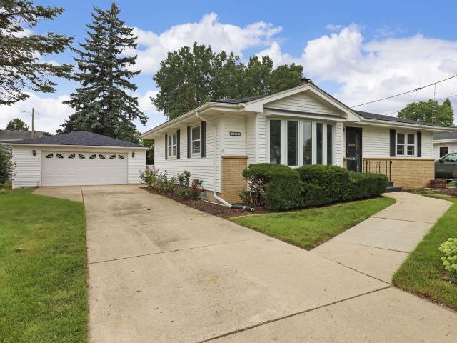 House for sale in Pleasant Prairie, Wisconsin