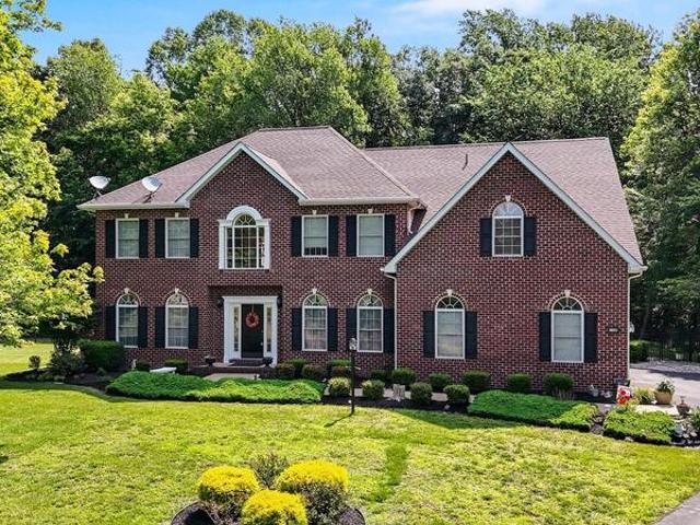 House for sale in Pomfret