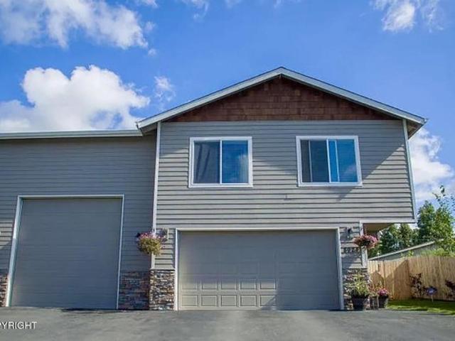 House for sale in Alaska