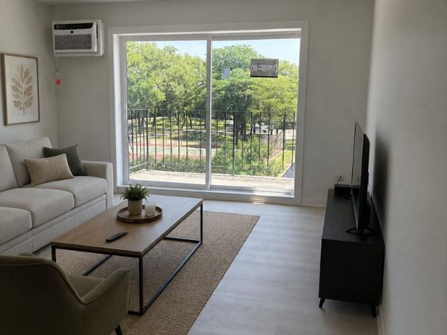 Property for rent in Des Plaines, Illinois