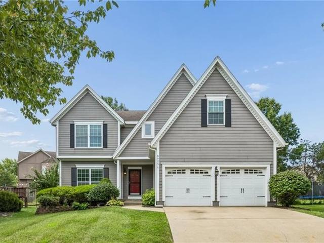 House for sale in Nottingham by the Green, Overland Park