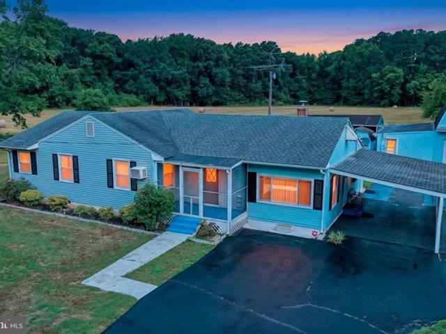 House for sale in Delaware