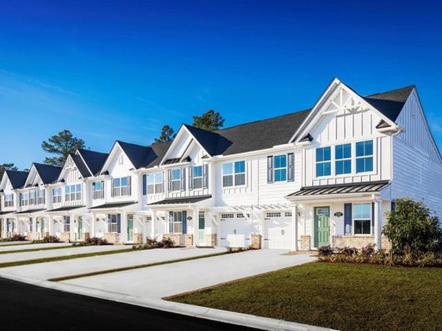 Townhouse for sale in Longs, South Carolina