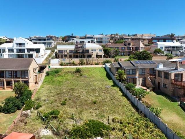 Land for sale in Cape St Francis, Eastern Cape