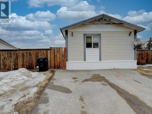 Condo for sale in Grande Prairie, Alberta