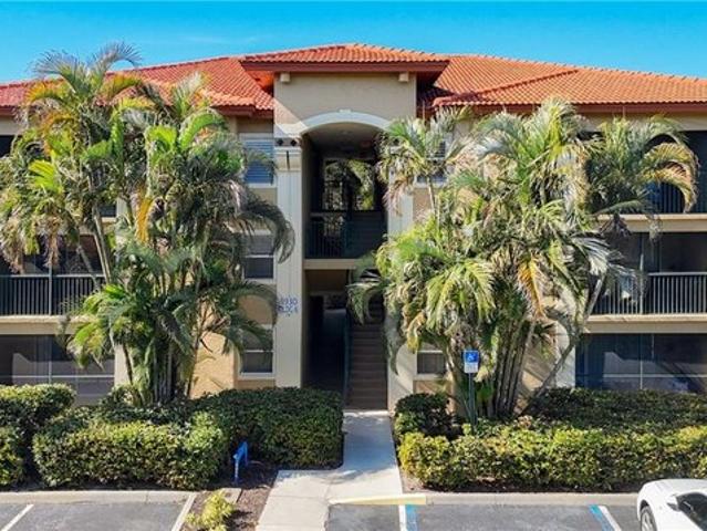 Condo for sale in Bonita Springs, Florida