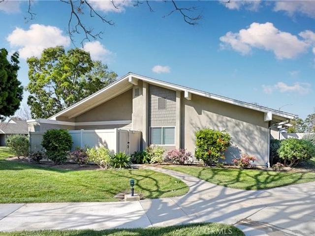 Condo for sale in Huntington Beach, California