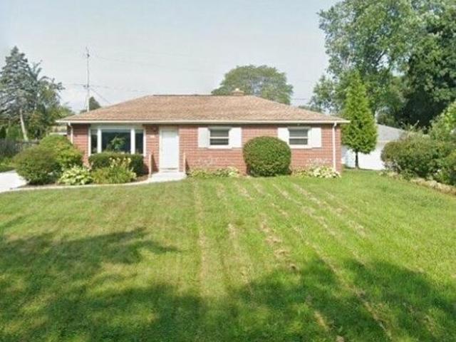 House for sale in Bayside, Wisconsin