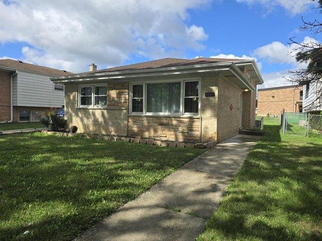 House for sale in Morton Grove, Illinois