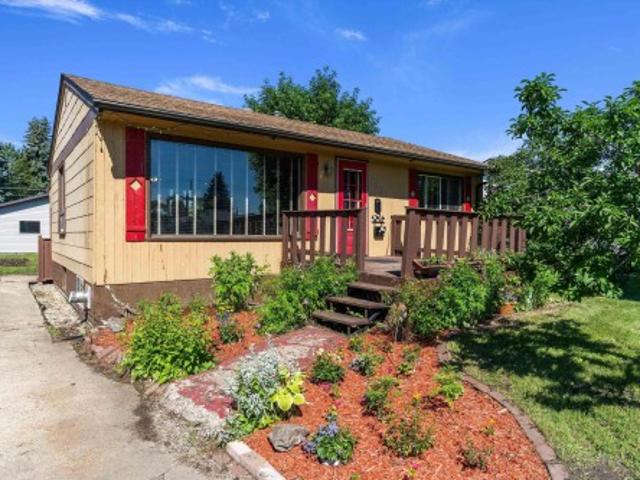 House for sale in Wedgewood, Alberta