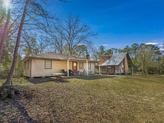 House for sale in Huntington, Texas