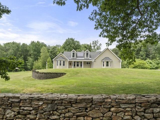 House for sale in Warren, Massachusetts