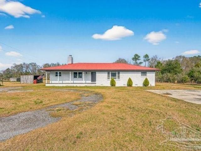 House for sale in Milton, Florida