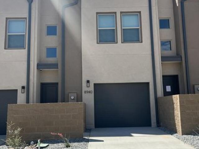 Townhouse for sale in New Mexico