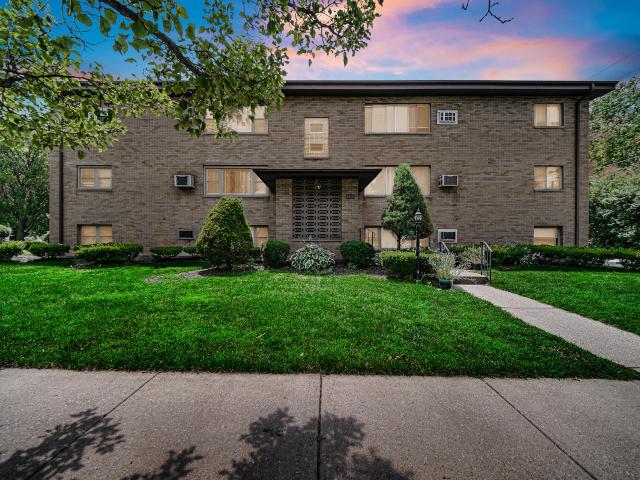 Commercial for sale in Munster, Indiana