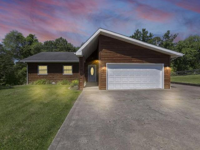 House for sale in Logan, Ohio