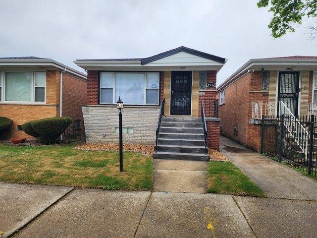 House for sale in Chicago Park, Illinois