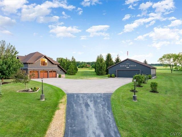 House for sale in Oneida, New York