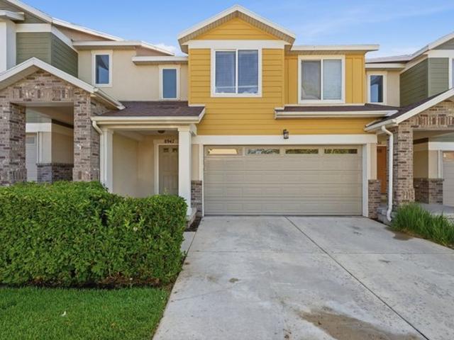 Townhouse for sale in Sandy, Utah