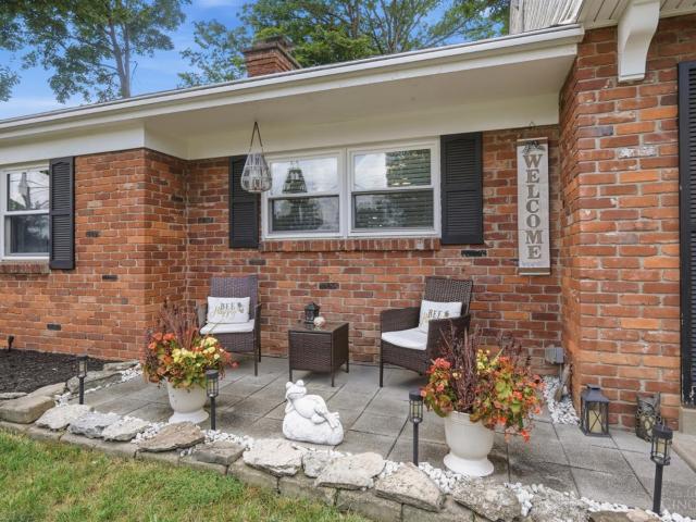 House for sale in Raider’s Run, Kenwood