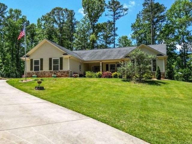 House for sale in Newnan, Georgia