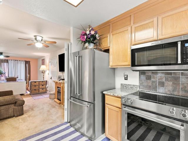 Condo for sale in San Leandro, California