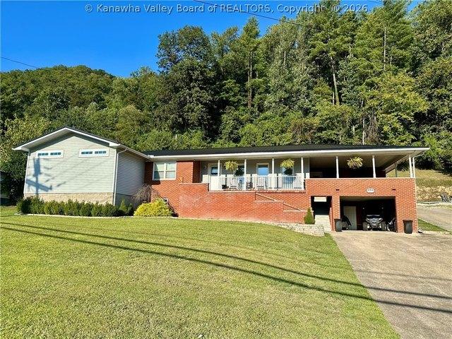 House for sale in Chapmanville, West Virginia