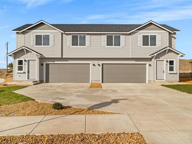 Townhouse for sale in Oregonia
