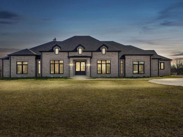 House for sale in Fair Grove, Missouri