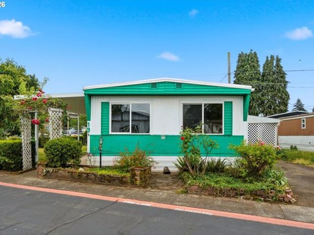 House for sale in Oregonia