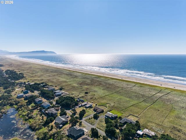 House for sale in Surf Pines, Warrenton