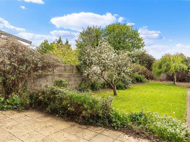 Detached House for sale in Bluebell, North Tipperary