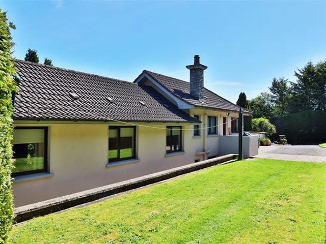 Detached House for sale in Navan, North Tipperary