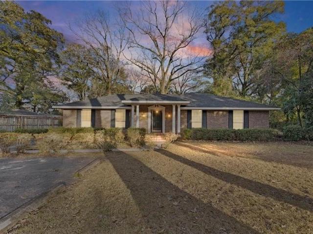 House for sale in Mobile, Alabama
