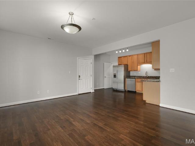 Condo for sale in Valley Park, Missouri