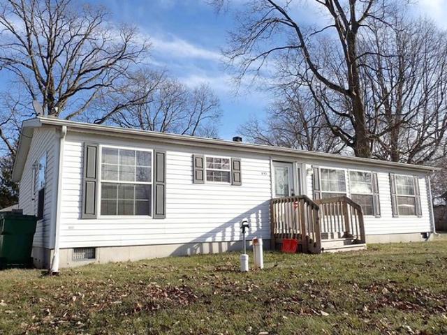 House for sale in Hudson, Indiana