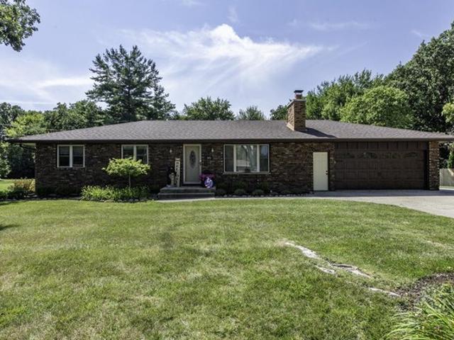 House for sale in Silver Lake, Salem