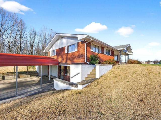House for sale in Mitchell, Indiana
