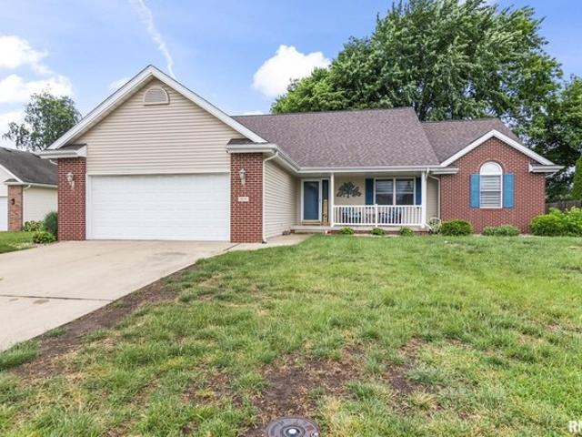 House for sale in Sherman, Illinois