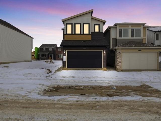 House for sale in Wedgewood, Alberta