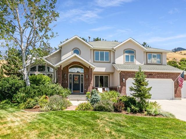 House for sale in Sandy, Utah