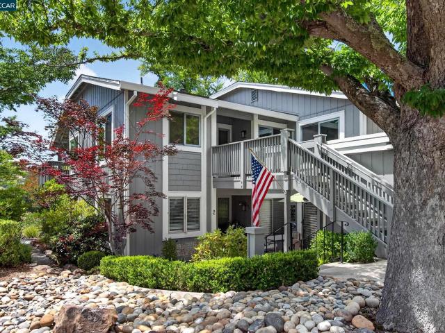 Condo for sale in Walnut Creek, California