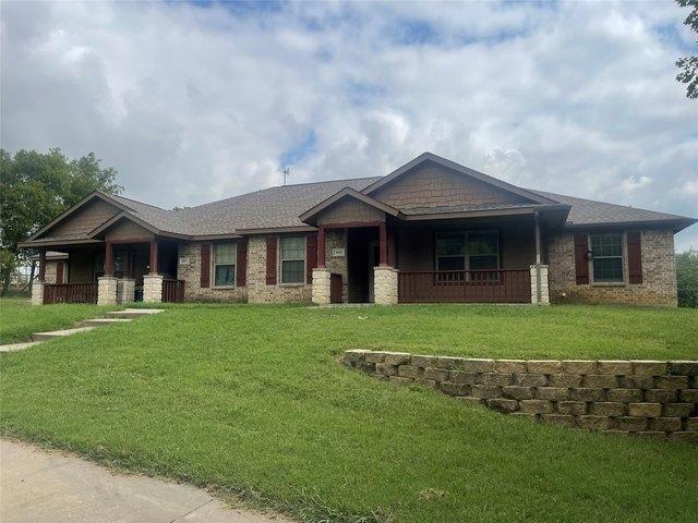 House for sale in Ellis, Texas