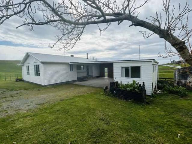 House for rent in Pahi, Northland