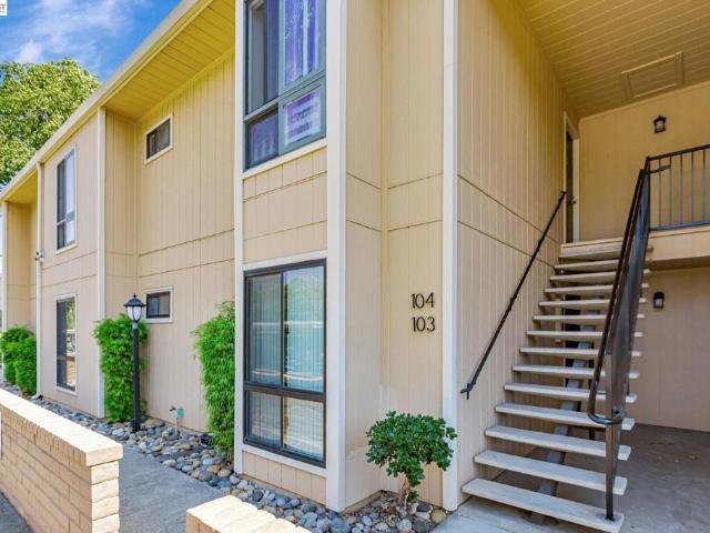 Condo for sale in San Ramon, California