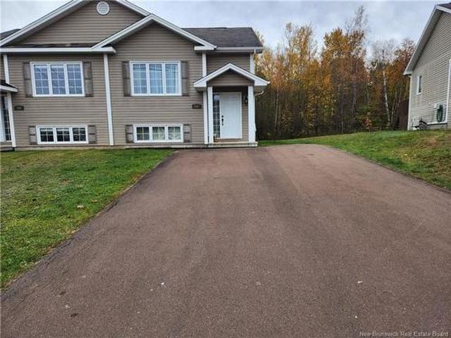 House for sale in Moncton Parish, Ville de Dieppe